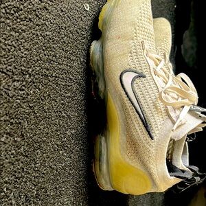 Nike Kids Cream and Black Sneakers